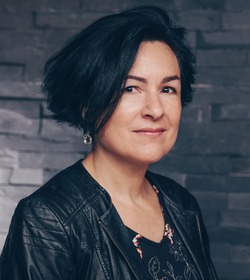 Foto der Autorin Nova K. Mayer